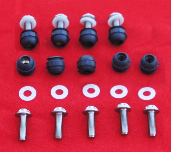 DUCATI SILVER TITANIUM SCREEN WINDSCREEN SCREW & WELL NUTS 27PCS KIT 748 916 996